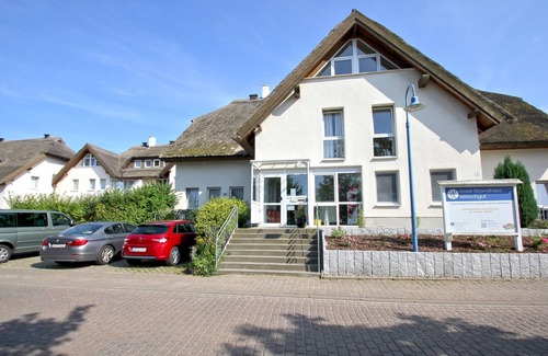 Lobbe Apartment | Strandhaus Mönchgut Bed&Breakfast F-1010 Double room 37