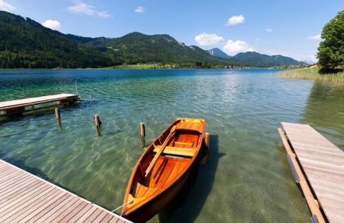 Neusach Hotel | Strandhotel am Weissensee