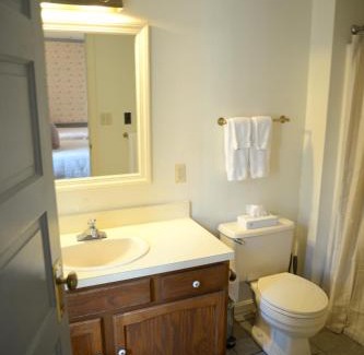 Strasburg Hotel | Strasburg Village Inn
