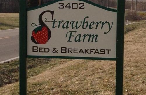 Muscatine Bed & Breakfast | Strawberry Farm B and B