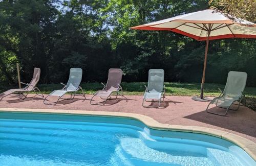 Chissey-en-Morvan Bed & Breakfast | Strawberry Hill