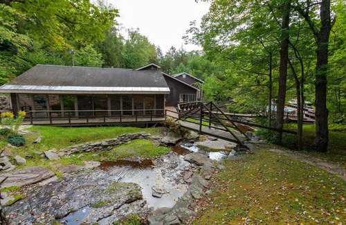 Prattsville House | Streamside - Hunter Mtn Ski Windham Luxury Home