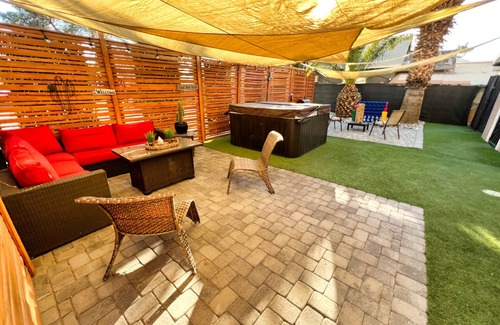 Gateway District Apartment | Stripside escape