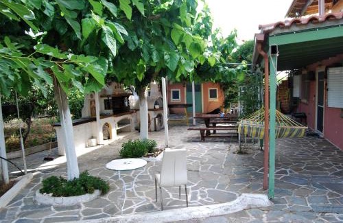 Kanelion Apartment | Strofilia Farm House, Kalogria! The Sea, The Forest, The Sun