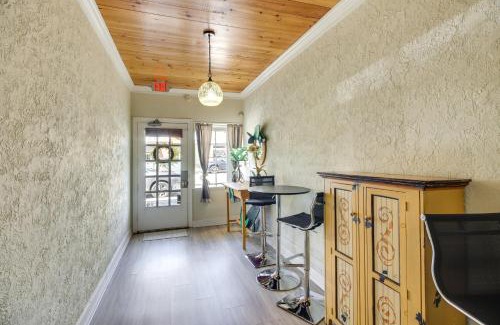 Kilmarnock Apartment | Stroll Into Town Cozy Apartment in Kilmarnock