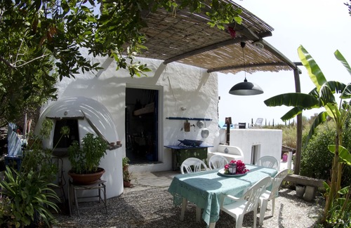 San Vincenzo House | Stromboli, the home between sea and volcano