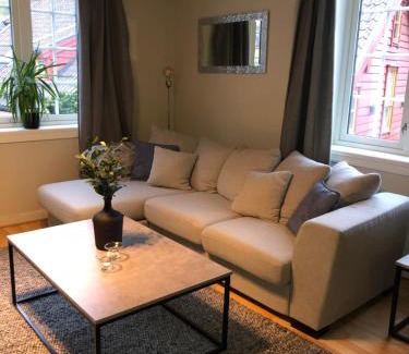 Stryn House | Stryn - house by the river