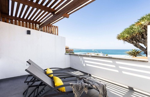 Punta del Hidalgo Villa | Stunning private villa for 5 people with WIFI, hot tub, TV, terrace, panoramic view and parking