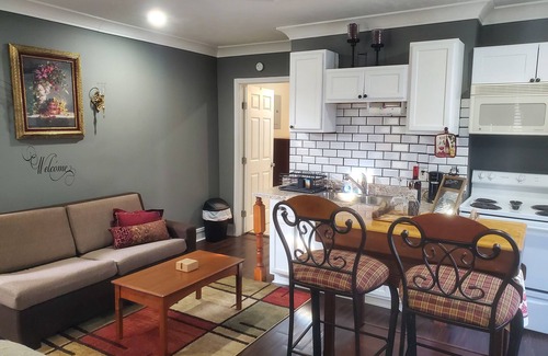 Yazoo City Apartment | Stuckey Heights "Studio B"