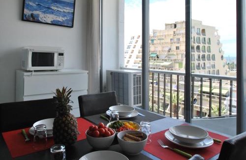 La Grande-Motte Apartment | STUDIO 2-3 pers PARKING CLIM VUE PORT ET MER