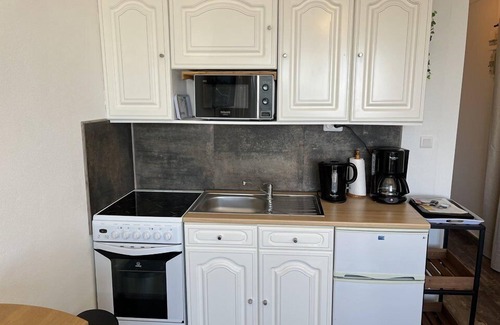 Le Fort Bloque Apartment | Studio 2 pax, superb sea view, 50m from the beach of Fort Bloqué
