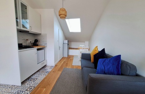 Cauderan Apartment | Studio 2 renovated balcony garage