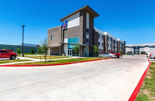 San Marcos Hotel | Studio 6-San Marcos, TX