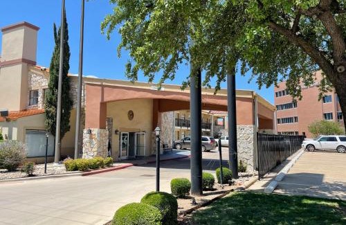 North Richland Hills Hotel | Studio 6 Suites North Richland Hills TX