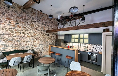 Lesvos Apartment | STUDIO 7 - Welcome to Studio 7 in the heart of Mytilene