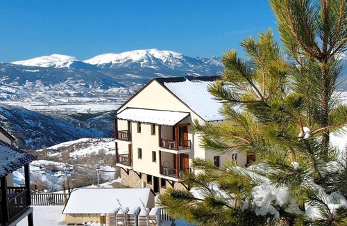 Font-Romeu-Odeillo-Via Apartment | Studio abordable avec cuisinette équipée