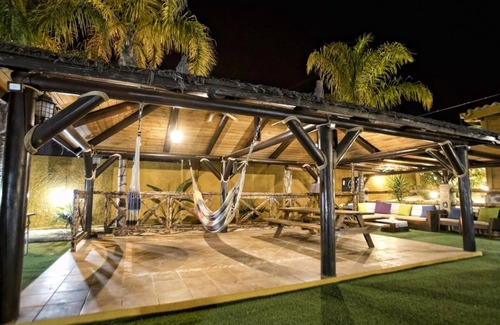 Hoya de los Patos Apartment | Studio 'Aitana' with Shared Pool, Wi-Fi and Air Conditioning