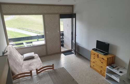 Saint-Aventin Apartment | Studio apartment at the foot of the slopes