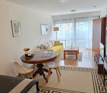 Feuerbacher Tal Apartment | Studio Apartment