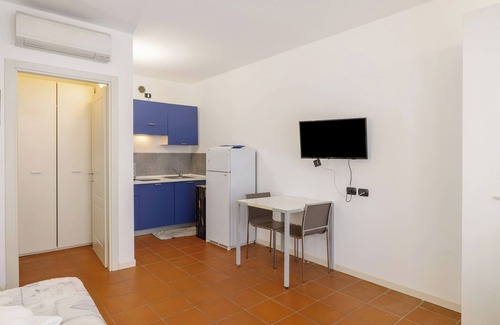 Cardona Apartment | Studio Apartment 'Dimora Il Feudo Apt 2' with Shared Pool, Wi-Fi and Air Conditioning