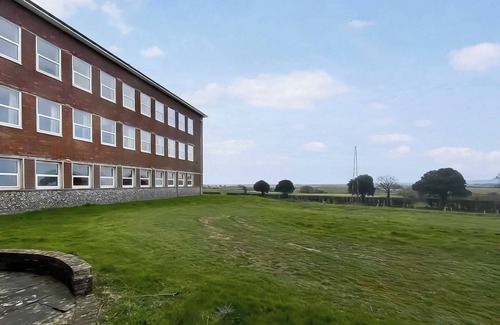 Hailsham Apartment | Studio Apartment 8 - UK48708