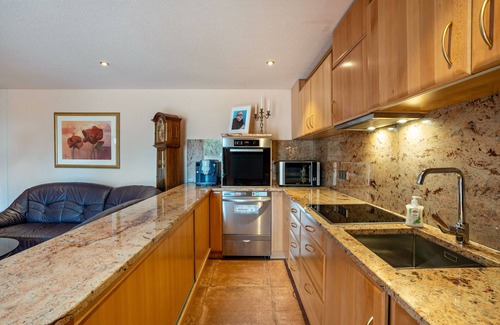 Sasbach Apartment | Studio Apartment 'Haus Am Bächel 2' with Shared Terrace and Wi-Fi