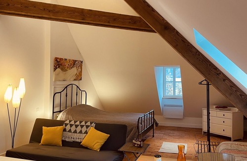 Allevard Apartment | Studio Apartment 'Hyper-Centre Villa Isabelle' with Mountain View and Wi-Fi