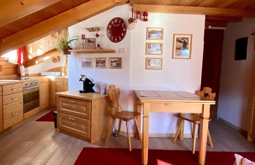 Sant'Antonio di Mavignola Apartment | Studio apartment in alpine chalet between Pinzolo and Madonna di Campiglio