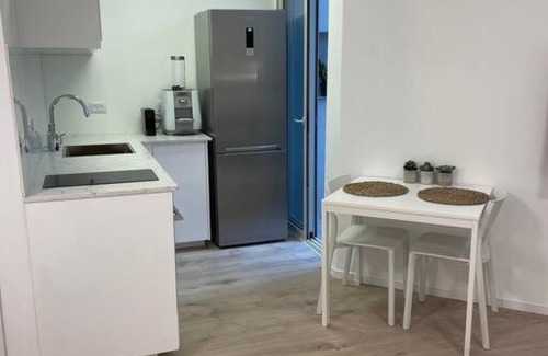 Herzliya Pituach Apartment | Studio apartment in Herzliya near the beach