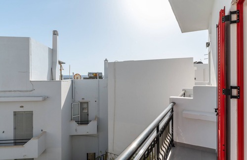 Tinos Town Apartment | Studio Apartment 'Kleris 5 Tinos' with Private Terrace, Wi-Fi and Air Conditioning
