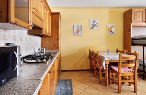 Prato Nevoso Apartment | Studio Apartment 'Plain Soleil Ski Home' with Balcony