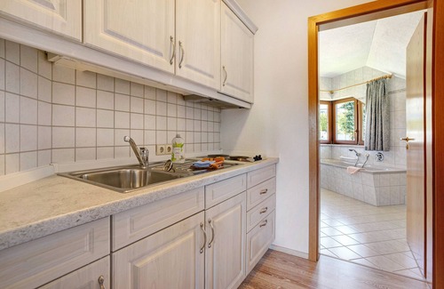 Pobershau Apartment | Studio Apartment 'Pension Bergblick - Silberstraße' with Mountain View, Balcony and Wi-Fi