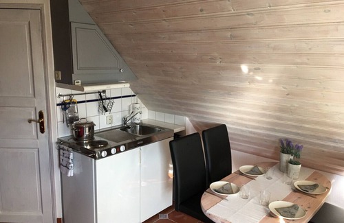 Domsten Apartment | Studio apartment with sea views