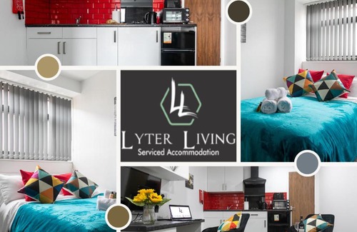 Welford Apartment | Studio Apartments by Lyter Living Desks & Wifi - Monthly Stays Available