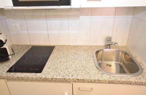Old Town Apartment | Studio at famous Storchengasse - Stork 45