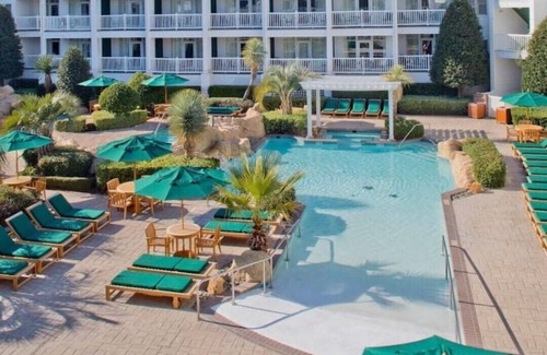 Northeast Virginia Beach Apartment | Studio at Turtle Cay