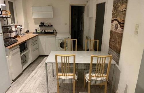 Hangenbieten Apartment | Studio avec jardin au calme