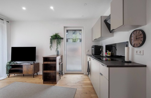 Hochzoll-Nord Apartment | Studio 'Ay Homes 05' with Wi-Fi