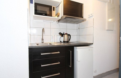 Balaruc-les-Bains Apartment | Studio Balaruc-les-Bains, studio flat, 2 persons