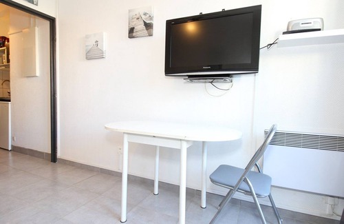 Balaruc-les-Bains Apartment | Studio Balaruc-les-Bains, studio flat, 2 persons