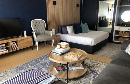 Mouille Point Apartment | Studio Blue in Mouille Point