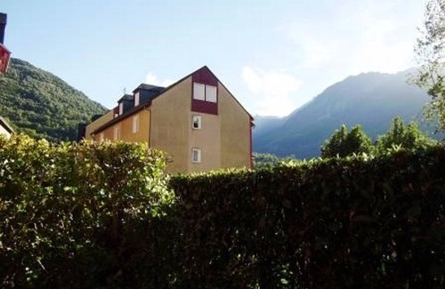 Esquieze-Sere Apartment | Studio cabin for 2 with parking in Esquièze-Sère