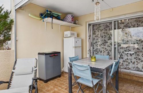 Marseillan Plage Apartment | Studio cabine avec terrasse et parking privé à Marseillan-Plage - FR-1-326-852