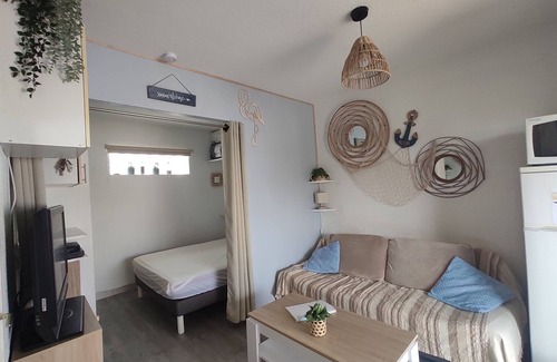Marseillan Apartment | Studio Calme & Agréable Avec Coin Nuit & Grande Terrasse