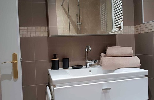 Propriano Apartment | Studio Centre Ville à 2 min à Pieds des Plages