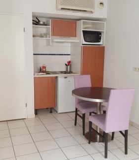 Carcassonne Apartment | Studio Cité médiévale 250 m