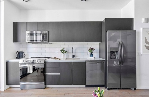 Downtown Miami Apartment | Studio City & Bay Sum