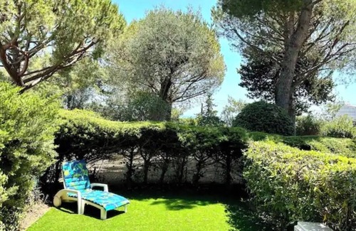 Bastide Giraud Apartment | Studio Climatisé Avec Jardin, Tennis et Piscine