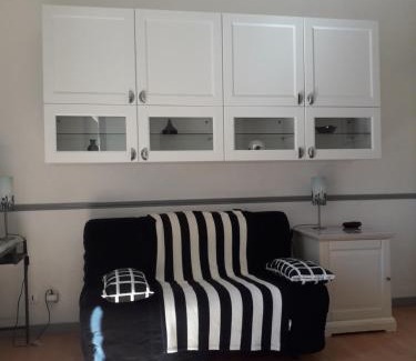 Mantega Apartment | Studio Climatisé dans villa bourgeoise