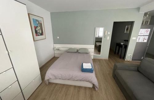 Gare Apartment | Studio close from train station and shops